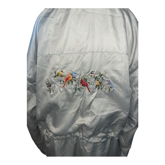 The Bradford Exchange Vintage Collectors Edition Rain Hooded Jacket Birdโฆ - Picture 9 of 17